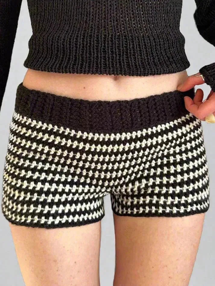 Contrast Striped Low-Rise Knit Shorts - AnotherChill