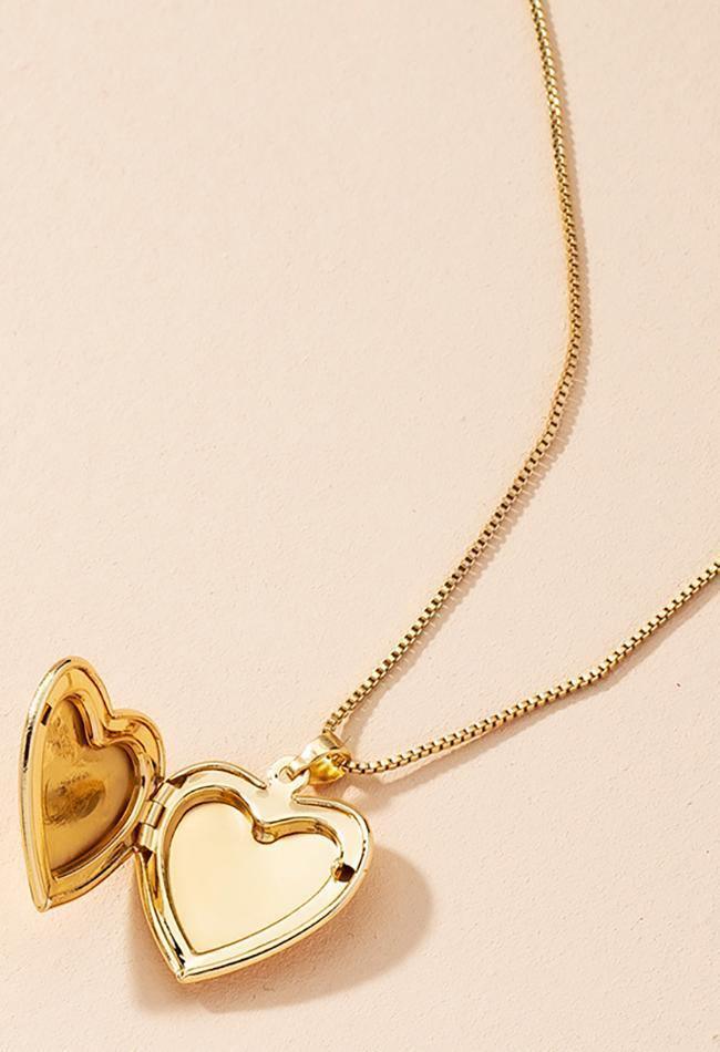 Heart-shaped Pendant Necklace - AnotherChill