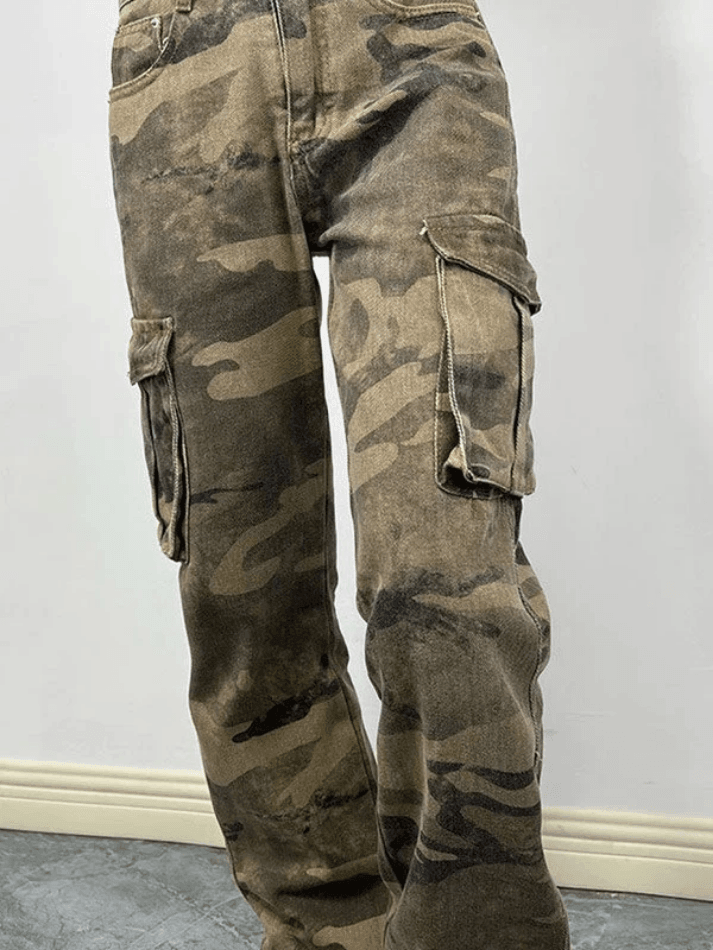 Washed Pocket Camo Cargo Jeans - AnotherChill